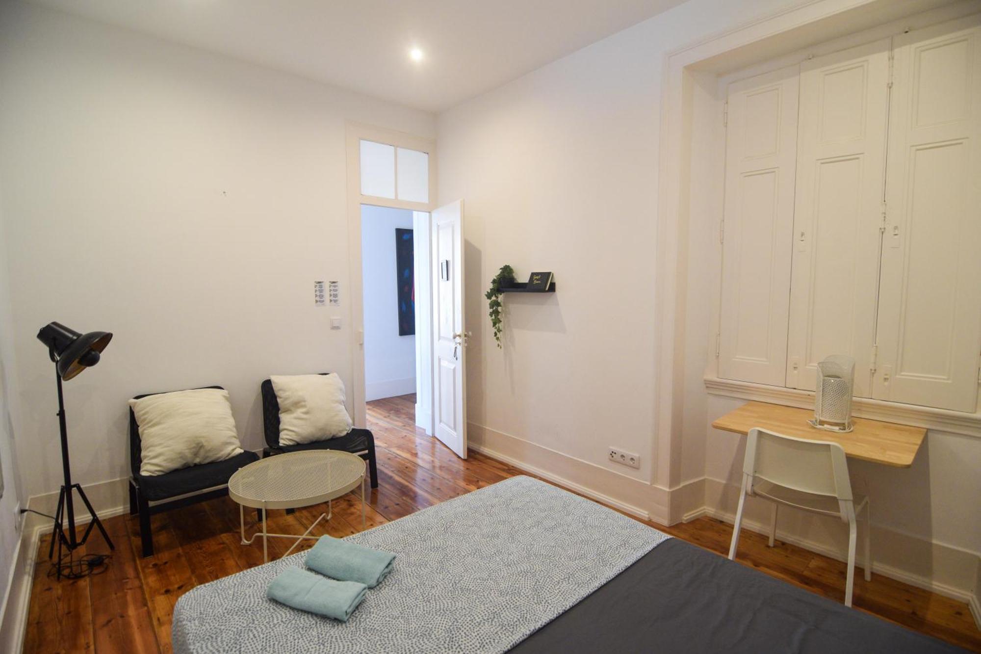 Embassy Arriaga Private Elegance Rooms In Stylish Shared Apartment Lisboa 外观 照片