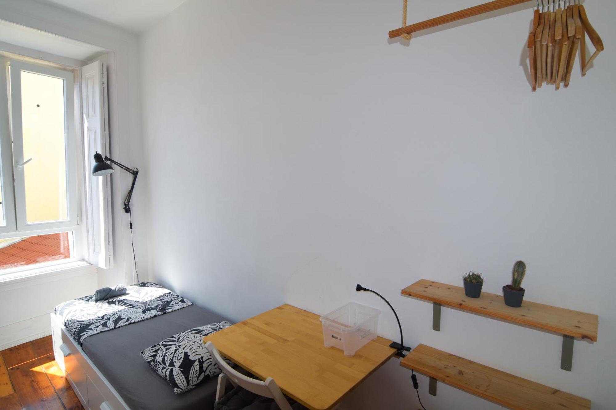 Embassy Arriaga Private Elegance Rooms In Stylish Shared Apartment Lisboa 外观 照片