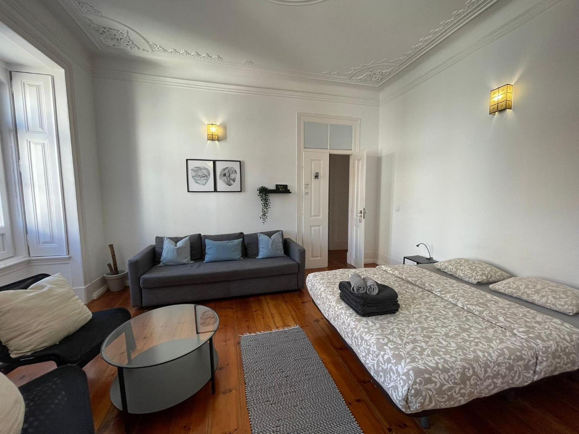 Embassy Arriaga Private Elegance Rooms In Stylish Shared Apartment Lisboa 外观 照片