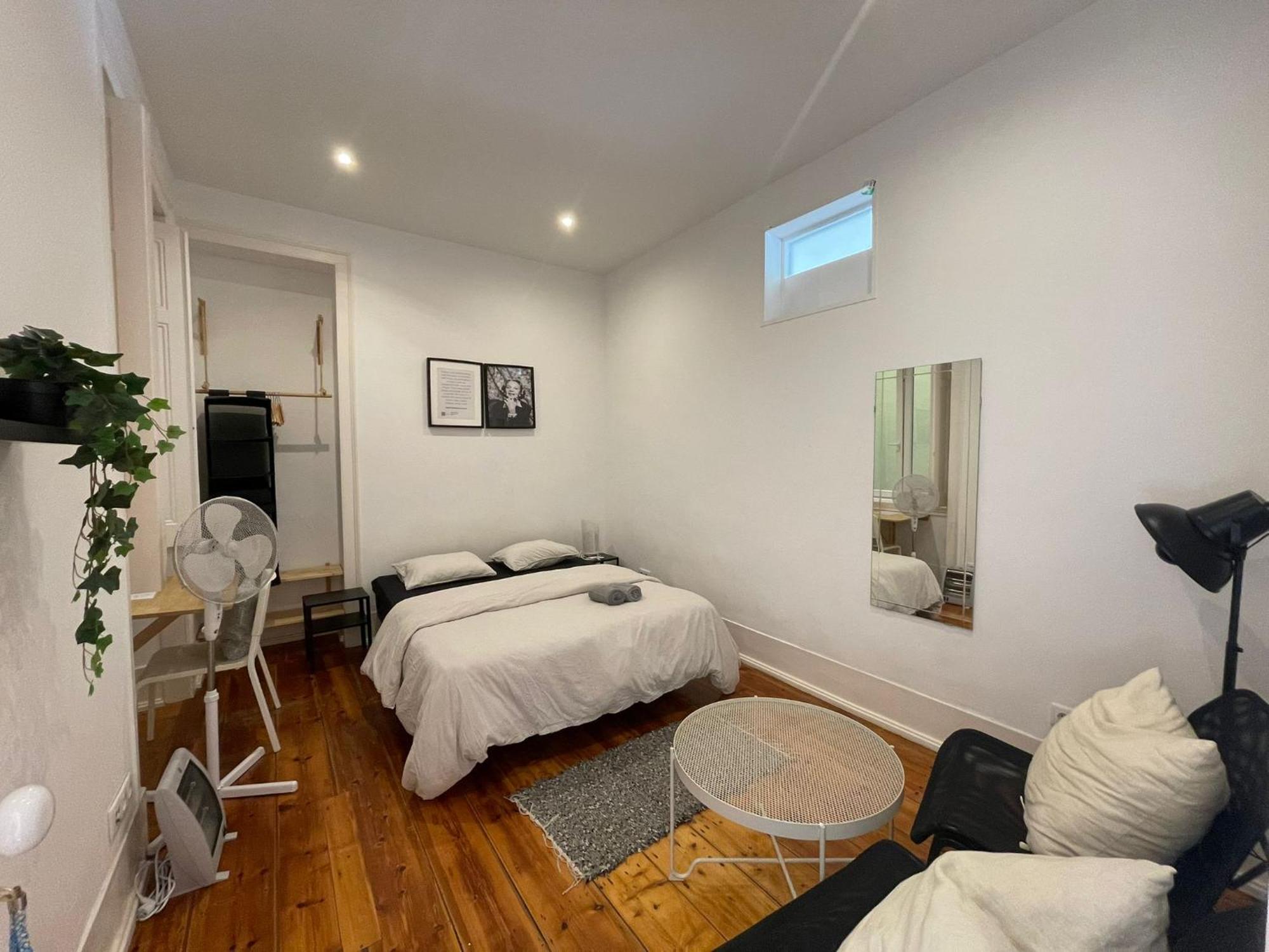 Embassy Arriaga Private Elegance Rooms In Stylish Shared Apartment Lisboa 外观 照片